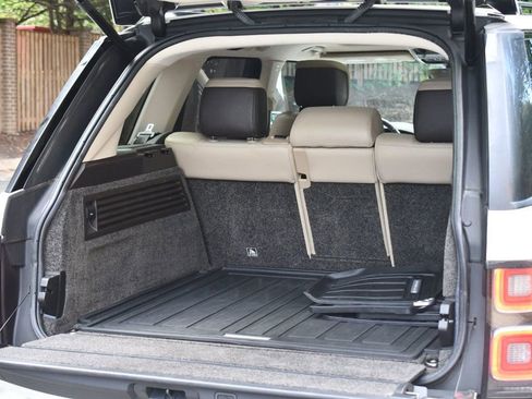 Used 2018 Land Rover Range Rover HSE image 8