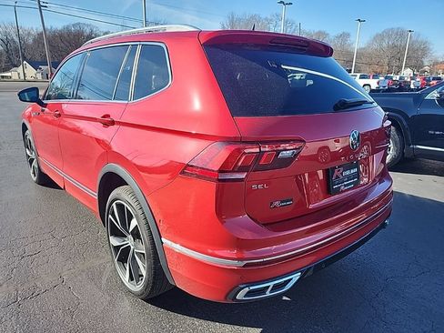 Used 2024 Volkswagen Tiguan SEL R-Line AWD/4WD image 5