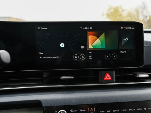 New 2026 Kia Carnival EX image 25