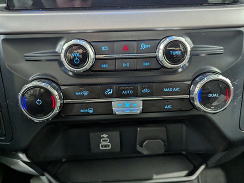 Used 2025 Ford F150 XLT w/ Equipment Group 301A Standard AWD/4WD image 23