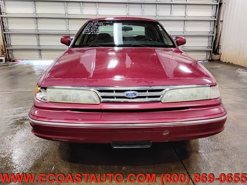 Used 1995 Ford Crown Victoria RWD image 7