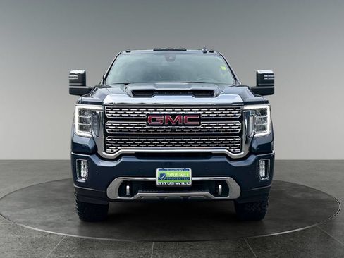 Used 2022 GMC Sierra 2500 Denali AWD/4WD image 2