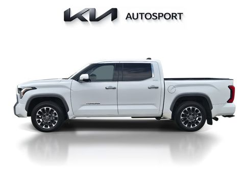 Used 2023 Toyota Tundra Limited w/ Power Package AWD/4WD image 13