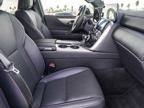 Used 2024 Lexus LX 600 F Sport image 20