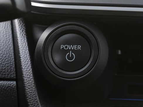 Used 2026 Toyota Prius XLE image 36