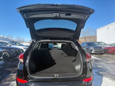 Used 2016 Hyundai Tucson SE w/ Option Group 02 image 12