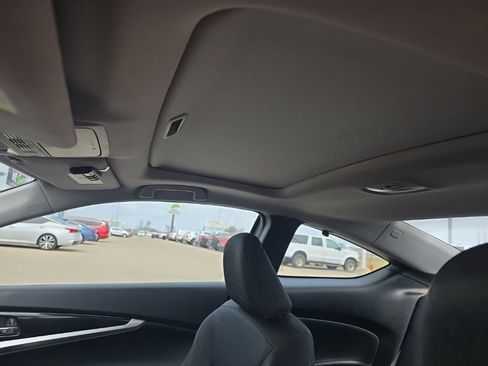 Used 2014 Honda Accord EX image 16