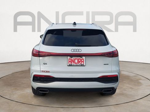 Used 2025 Audi Q5 Premium AWD/4WD image 9