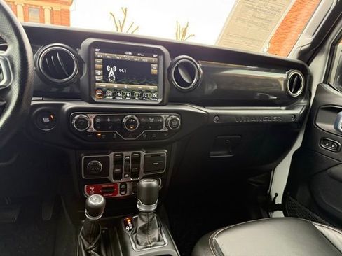 Used 2021 Jeep Wrangler Unlimited Rubicon image 35