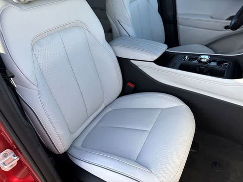 New 2025 Jeep Wagoneer S Limited image 18