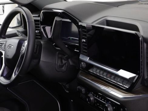 Certified 2024 Chevrolet Silverado 1500 RST w/ Z71 Off-Road Package image 20