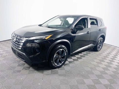 Certified 2024 Nissan Rogue SV FWD image 1