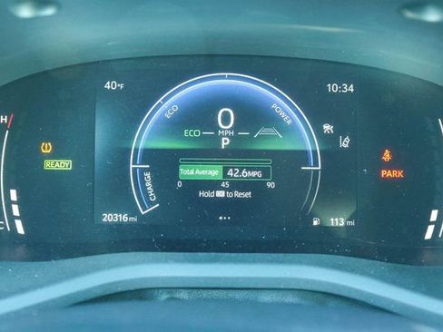 Used 2025 Toyota Camry LE FWD image 27