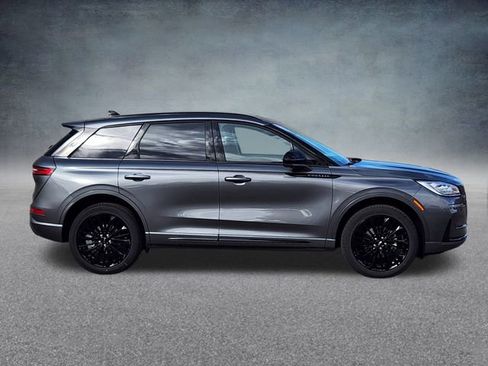 New 2026 Lincoln Corsair Reserve w/ Jet Appearance Package image 2