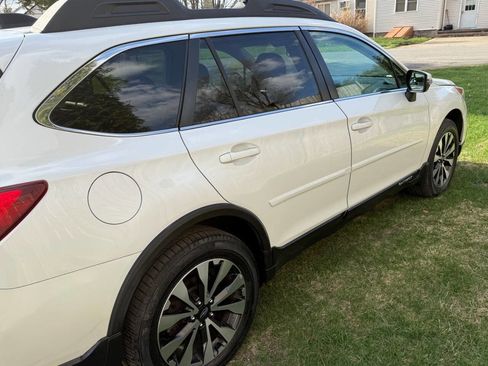 Used 2016 Subaru Outback 3.6R Limited image 5
