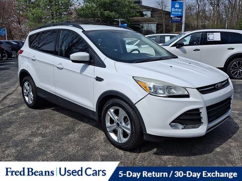 Used 2014 Ford Escape SE w/ Equipment Group 201A image 1
