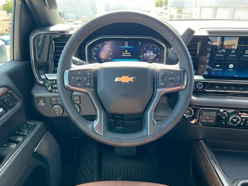New 2026 Chevrolet Silverado 3500 High Country w/ High Country Premium Package AWD/4WD image 13