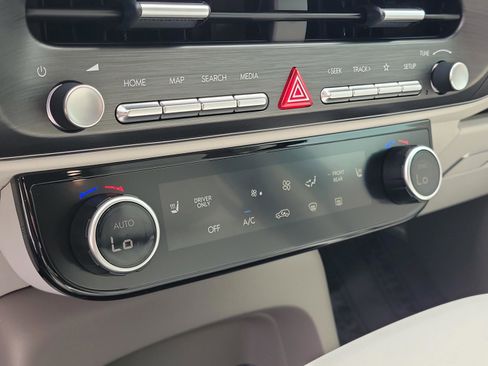 New 2026 Hyundai Palisade FWD Hybrid image 25