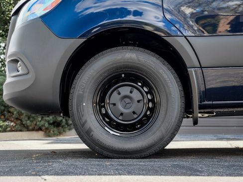 New 2026 Mercedes-Benz Sprinter 2500 image 4