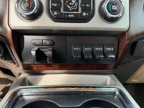 Used 2016 Ford F350 Lariat w/ Chrome Package AWD/4WD image 29