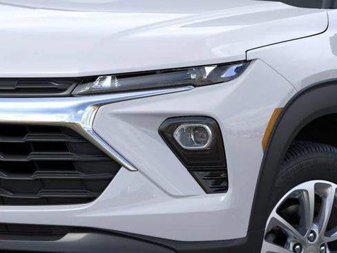 New 2026 Chevrolet TrailBlazer LS w/ LS Convenience Package AWD/4WD image 11