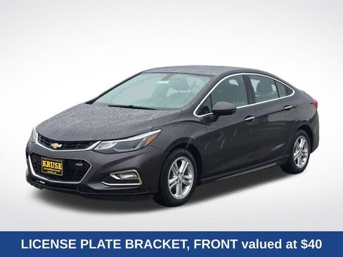 Used 2017 Chevrolet Cruze Premier FWD image 9