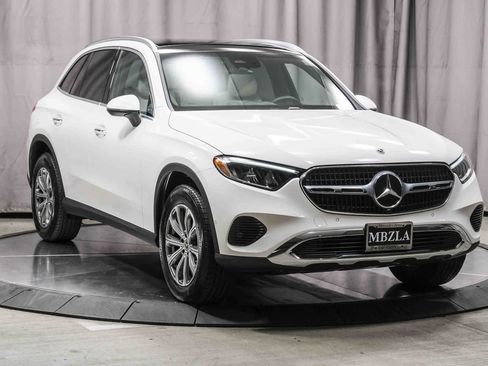Certified 2026 Mercedes-Benz GLC 300 image 5