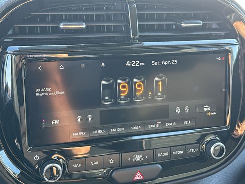Certified 2022 Kia Soul Turbo FWD image 12