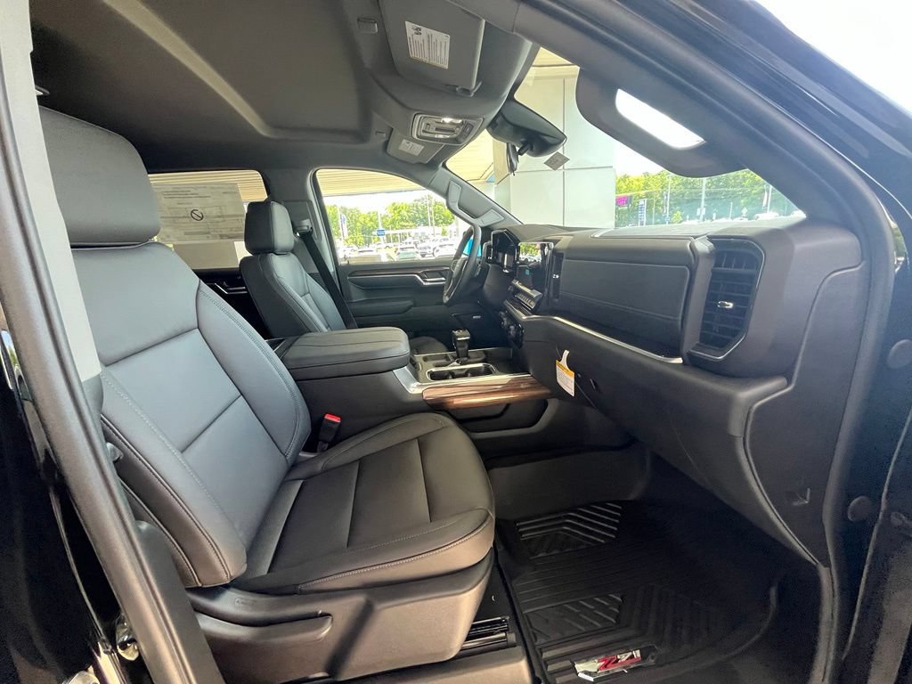 New 2026 Chevrolet Silverado 1500 RST AWD/4WD image 17