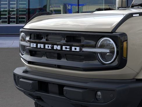 New 2025 Ford Bronco Outer Banks image 19