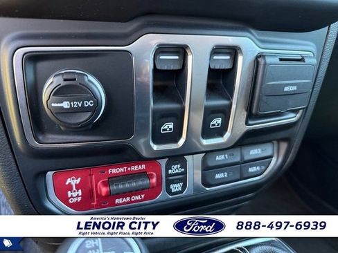 Used 2023 Jeep Wrangler Rubicon w/ LED Lighting Group AWD/4WD image 22