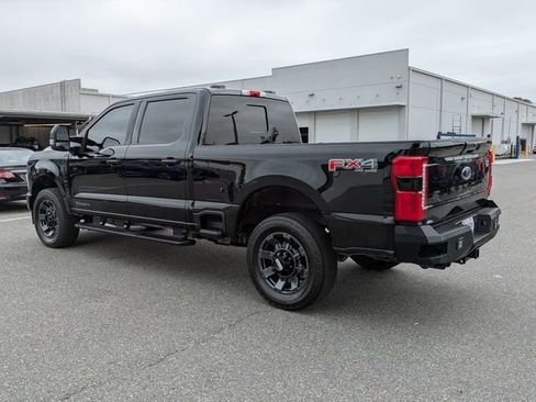 Used 2024 Ford F250 Lariat w/ Sport Appearance Package image 5