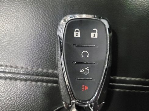 Used 2023 Chevrolet Malibu LT FWD image 32