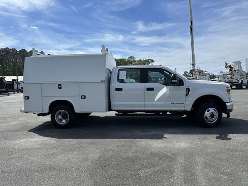 Used 2019 Ford F350 XL w/ Power Equipment Group AWD/4WD image 4