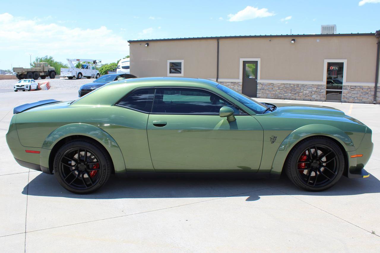 Used 2018 Dodge Challenger SRT Demon RWD image 6