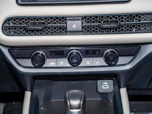 Certified 2023 Honda HR-V LX image 22