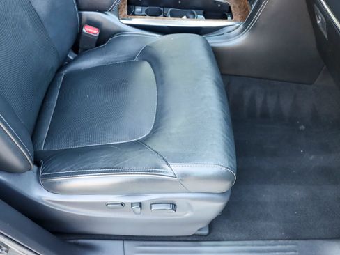 Used 2017 INFINITI QX80 4WD image 26
