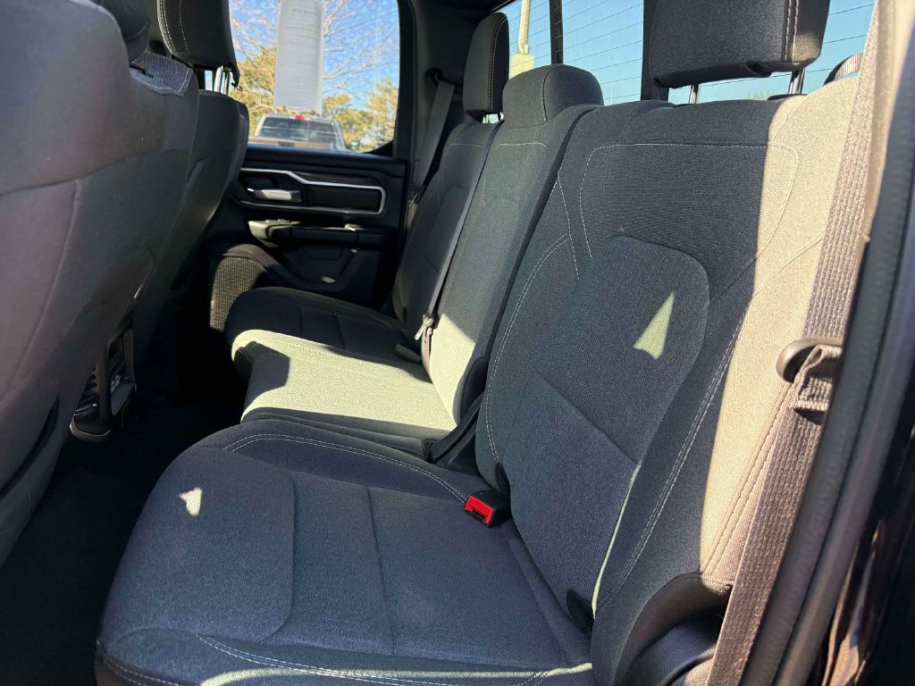 Used 2022 RAM 1500 Big Horn AWD/4WD image 11