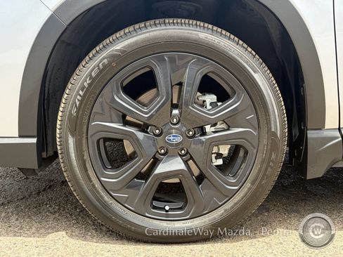 Used 2024 Subaru Ascent Onyx Edition AWD/4WD image 12