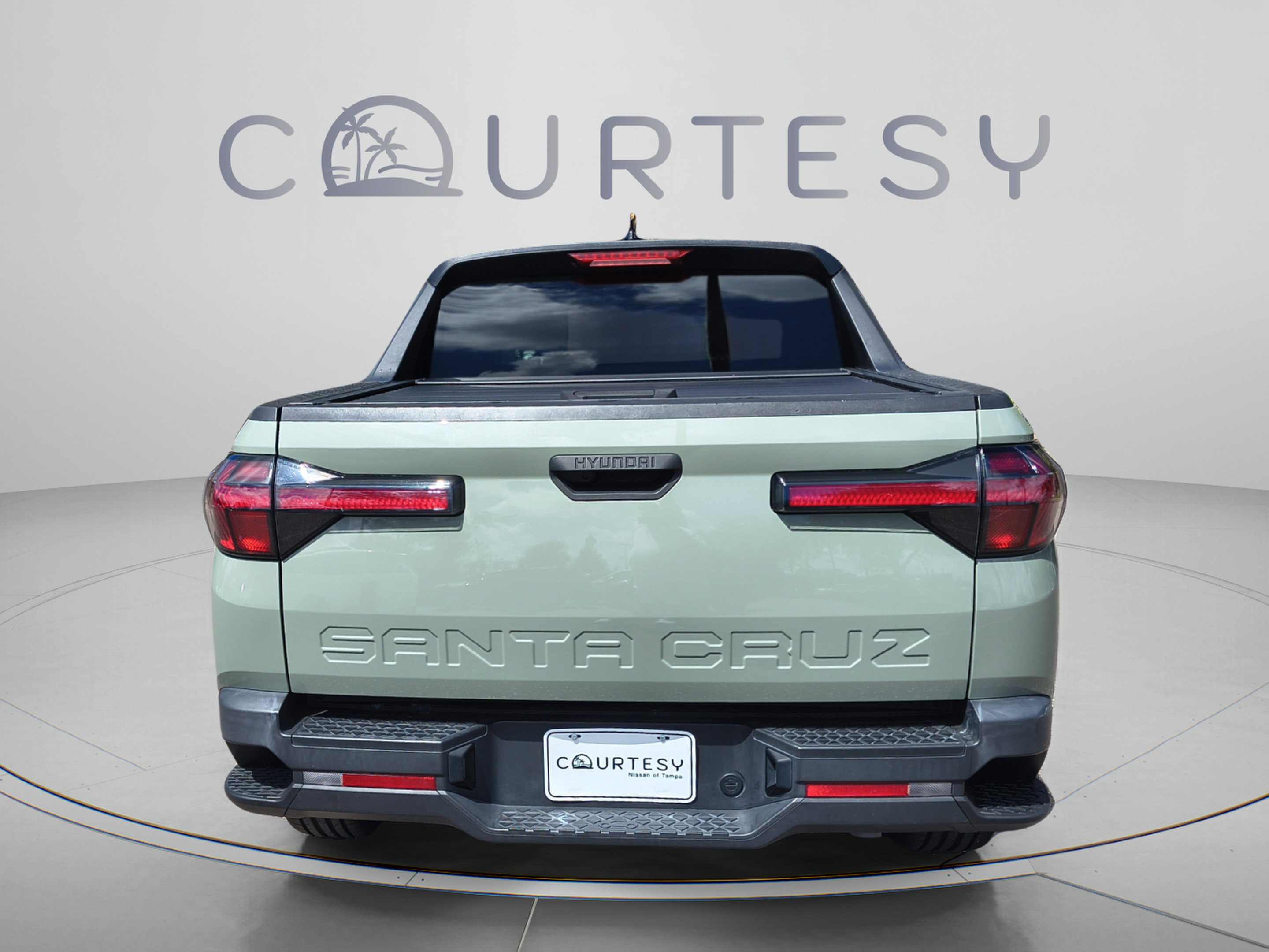 Certified 2023 Hyundai Santa Cruz SE FWD image 4