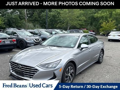 Used 2021 Hyundai Sonata Blue FWD image 3