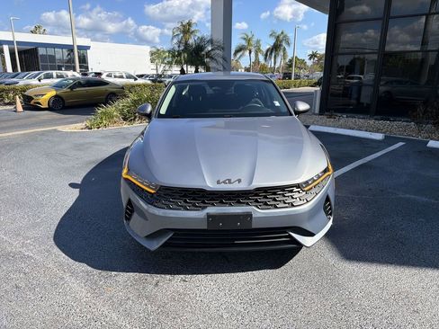 Used 2022 Kia K5 LXS image 3