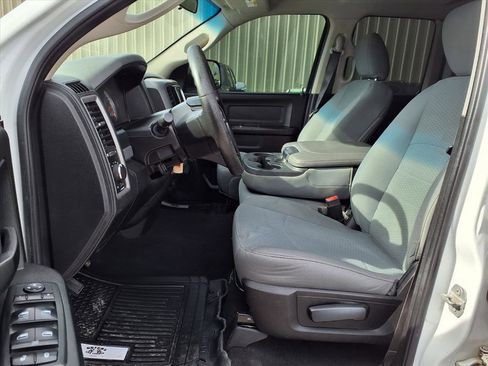 Used 2019 RAM 1500 Tradesman w/ Popular Equipment Group image 11