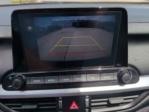 Used 2022 Kia Forte LXS FWD image 23