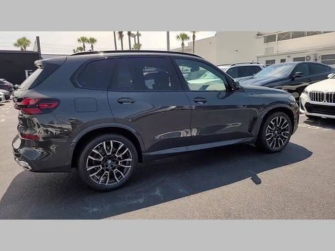 New 2026 BMW X5 xDrive40i w/ M Sport Package image 21