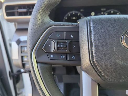 New 2025 Toyota 4Runner TRD Off-Road Premium image 17