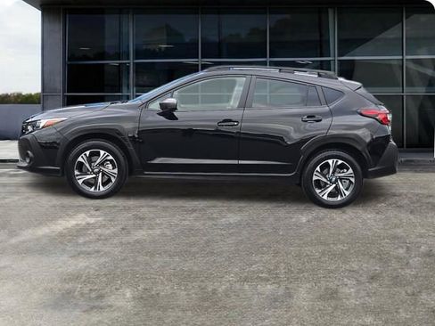 Certified 2025 Subaru Crosstrek 2.0i Premium w/ Crosstrek Mirror Package image 7