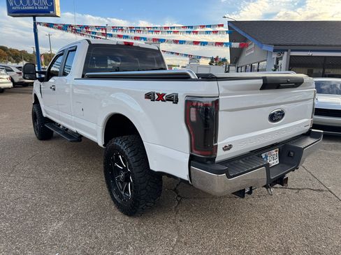 Used 2019 Ford F250 XL w/ XL Value Package image 6