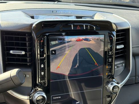 Used 2024 RAM 2500 Laramie image 26