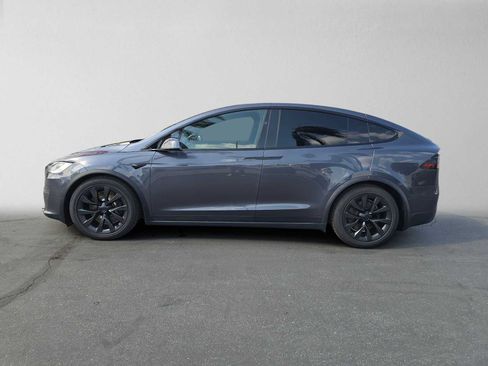 Used 2022 Tesla Model X AWD/4WD image 6